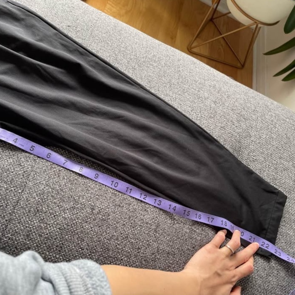 Uniqlo women's jogger ankle pants - Picture 6 of 7